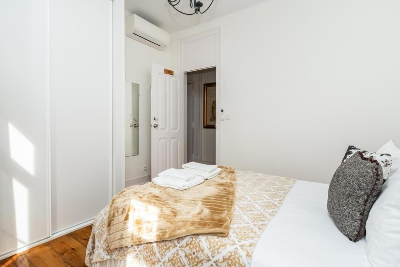 Rustic M2 R1 - Amazing Double Room With Shared Bathroom Lisboa Kültér fotó