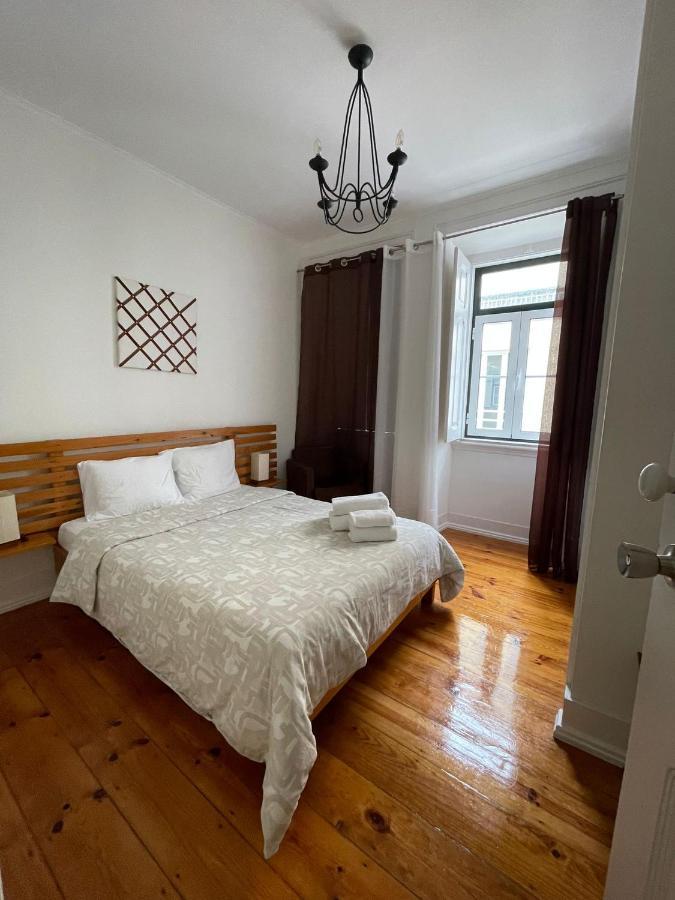 Rustic M2 R1 - Amazing Double Room With Shared Bathroom Lisboa Kültér fotó